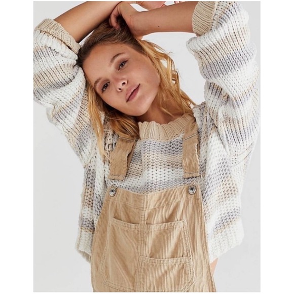Free People Sweaters - NWT Free People Devon Cropped Knit Sweater Pullover Beige Grey Oversized Cozy